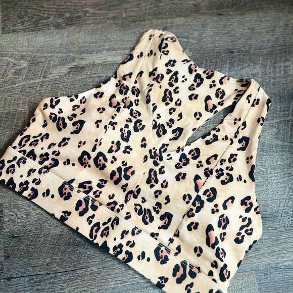 Fabletics On-The- Go Large Leopard Print Sports Bra with Cut Out - Picture 2 of 9